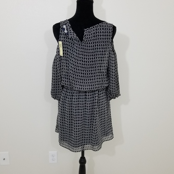 Max Edition Dresses | Cold Shoulder Print Dress - Picture 3 of 4